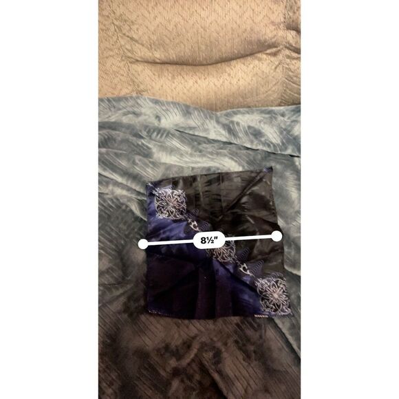 Paisley Pocket Square Black and White - Picture 4 of 4